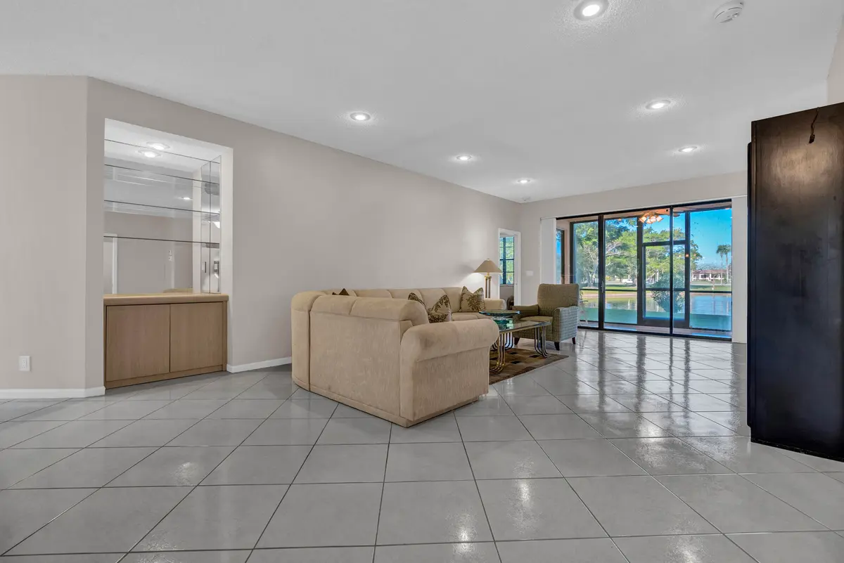 Oversized Famly Room at 22791 Trelawny Terrace C, Boca Raton