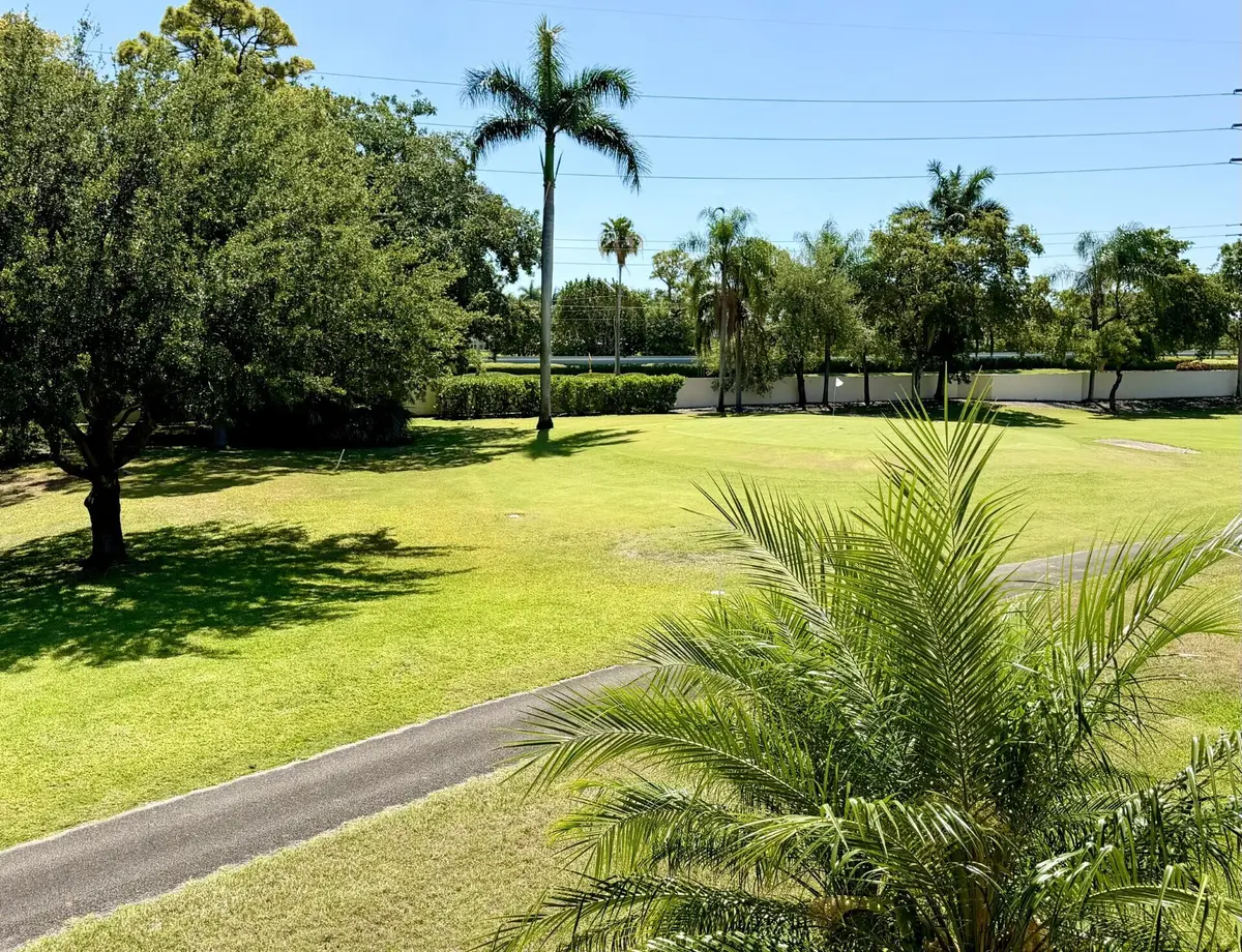 Balcony Pond Golf View at 5055 Oakhill Lane 221, Delray Beach