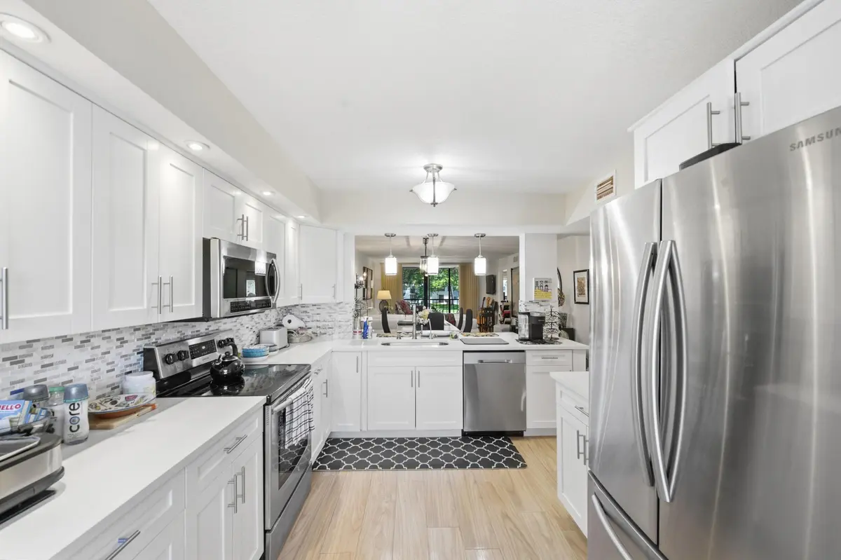 6_dsc_7156 at 15461 Pembridge Drive 207, Delray Beach