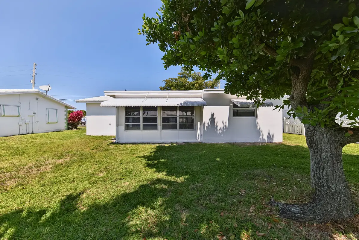 cowen-36 at 2521 N Cypress Road, Pompano Beach