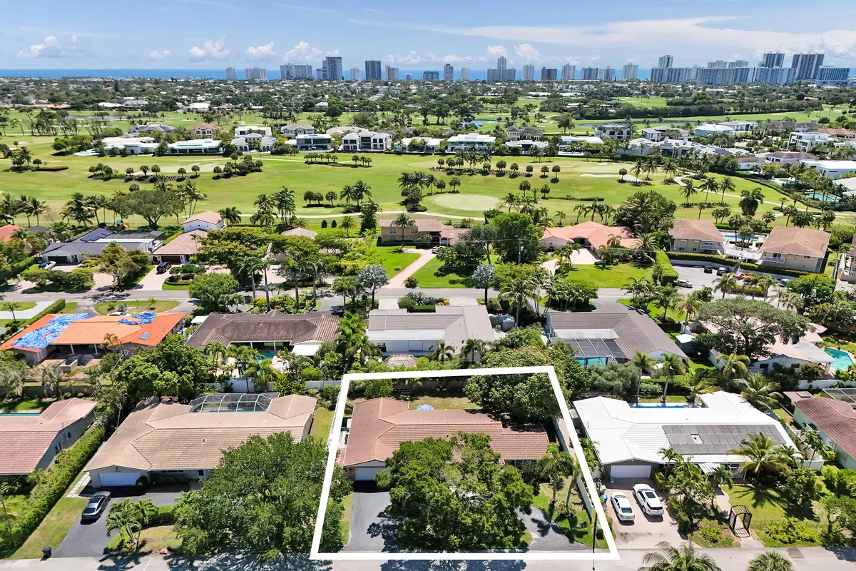 DJI_20260507113124_0056_D at 3930 NE 21st Avenue, Fort Lauderdale