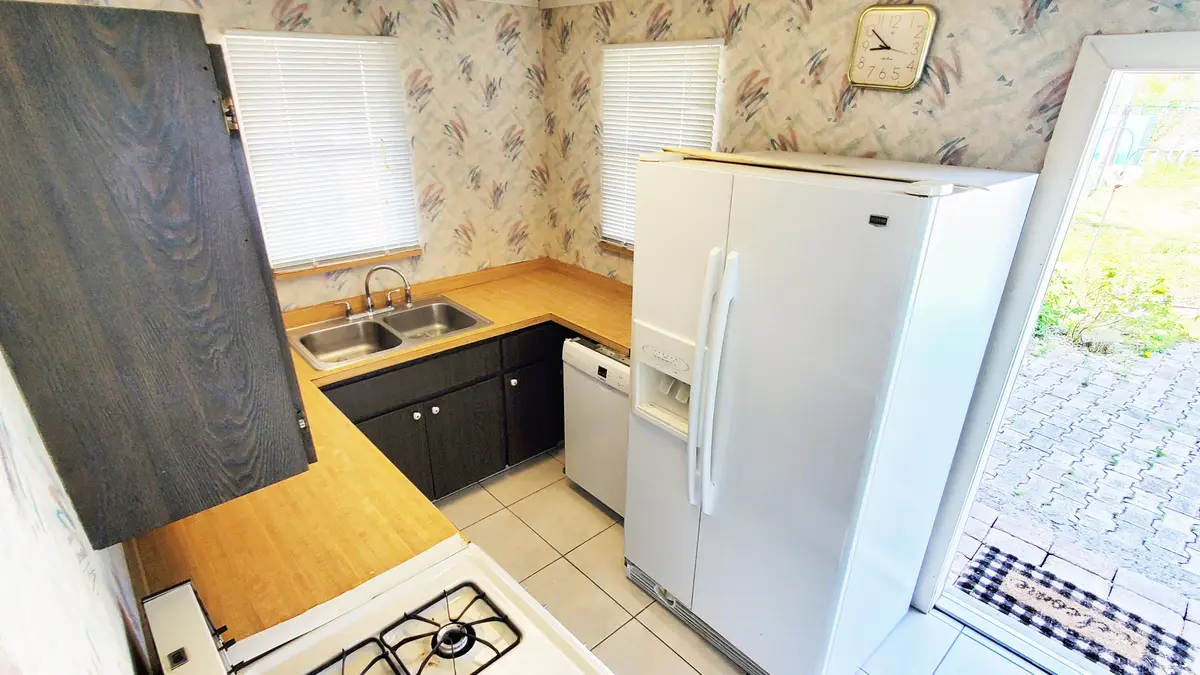 Kitchen 4 at 801 S C Street, Lake Worth Beach
