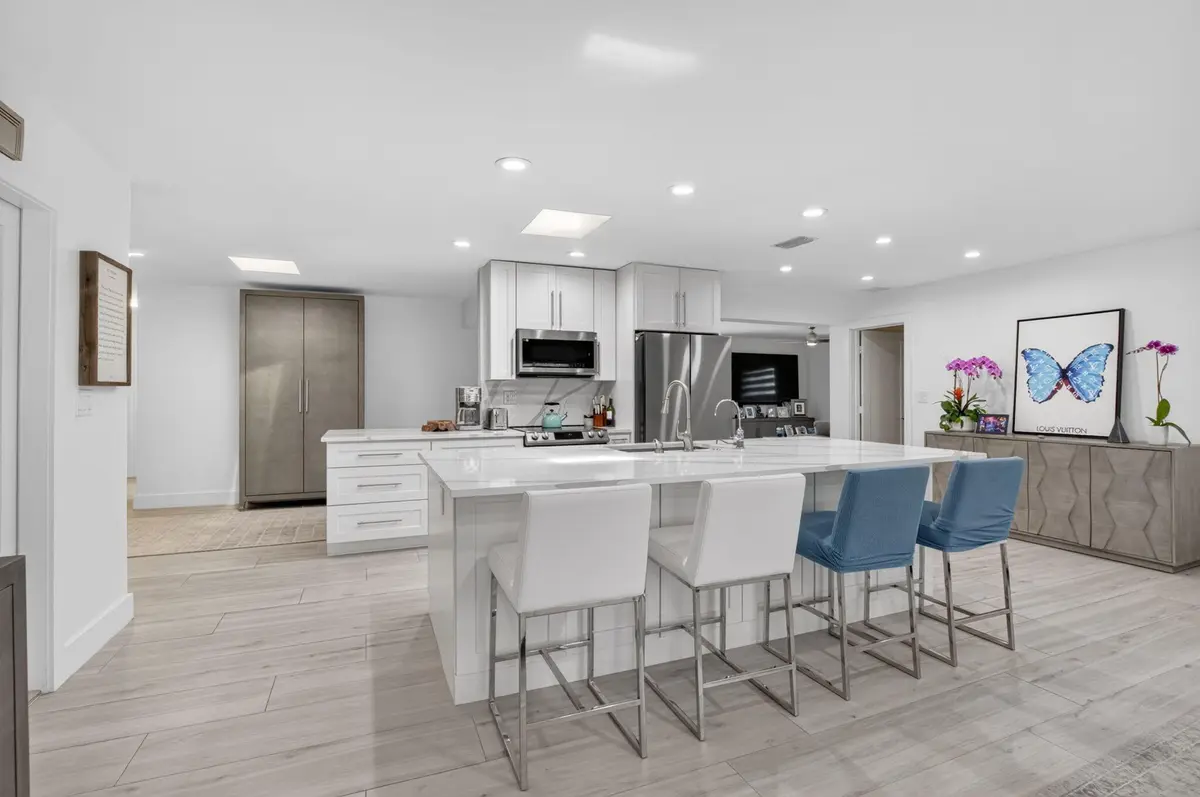 Kitchen at 658 NW 7th Avenue, Boca Raton