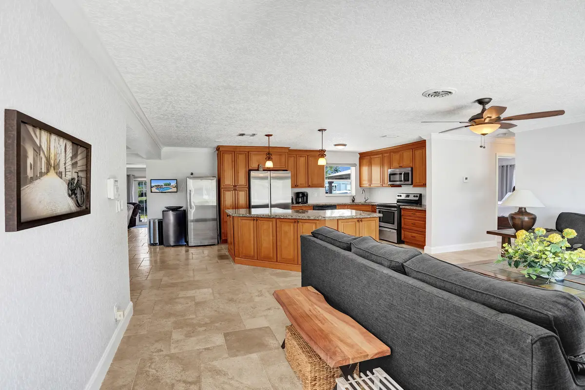 DSC09820 at 700 SE 5th Avenue, Pompano Beach