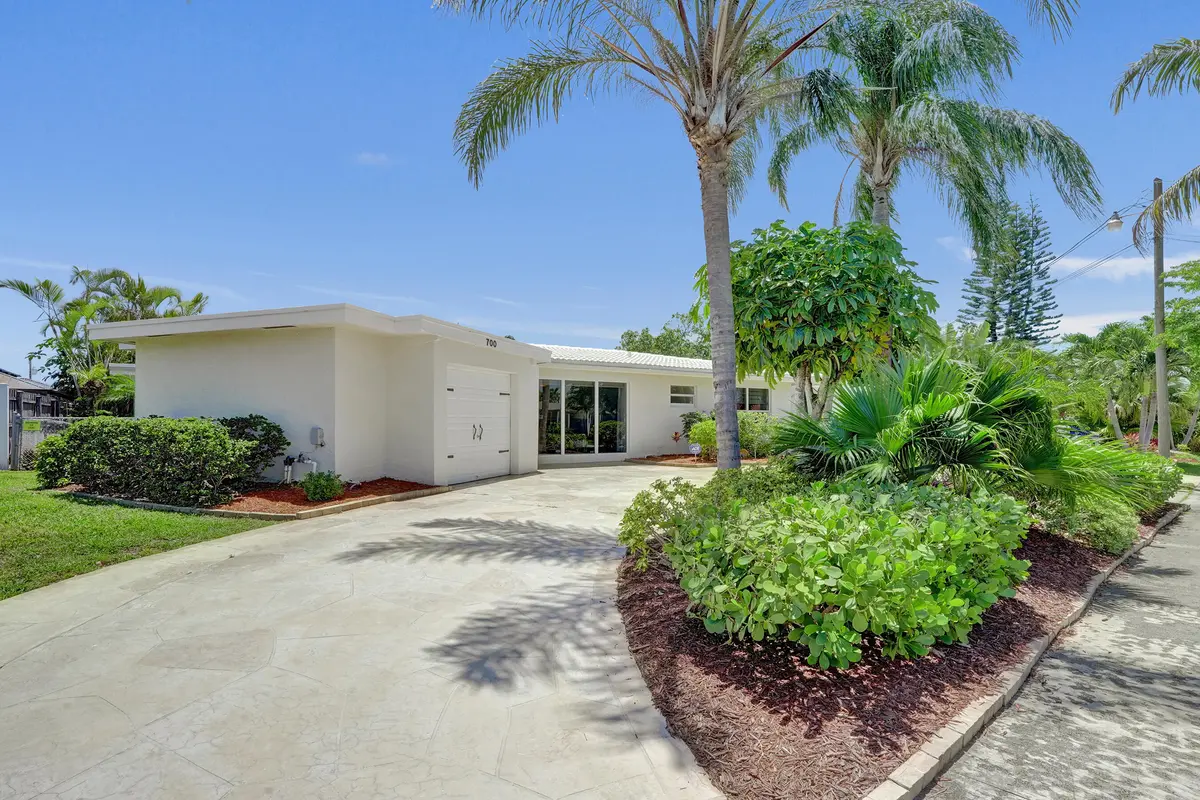 DSC09961 at 700 SE 5th Avenue, Pompano Beach