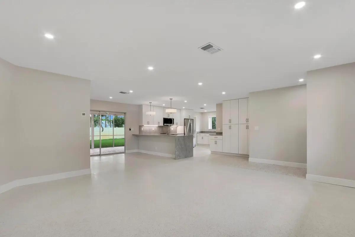 07_Image_7_mls at 732 Pelican Way, North Palm Beach
