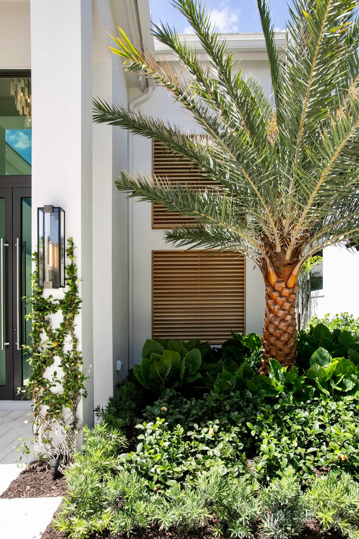 LUSH TROPICAL LANDSCAPE at 3667 Toulouse Drive, Palm Beach Gardens