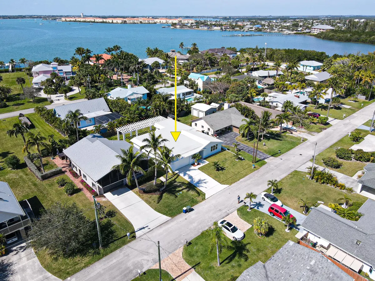 1-38 at 1123 Granada, Hutchinson Island