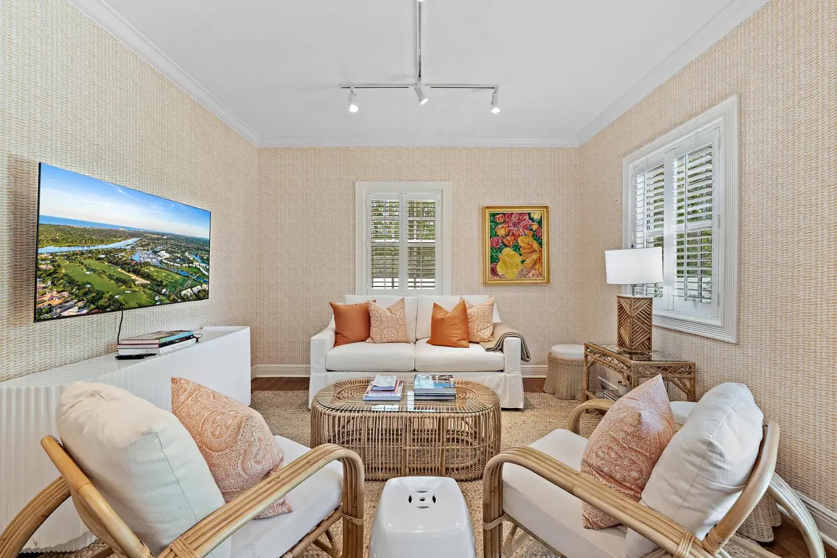 Livingroom at 151 S County Road 1st Fl, Palm Beach