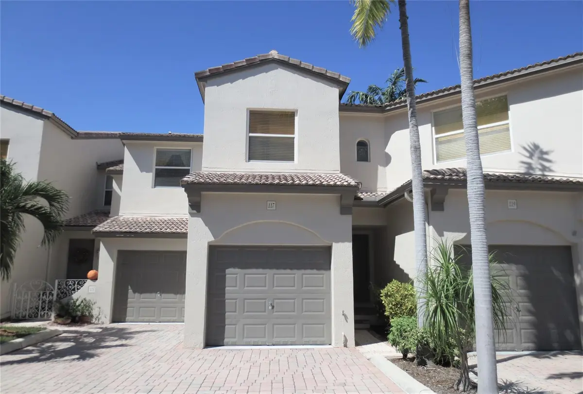 Front Facade at 1900 Oceanwalk Lane 117, Lauderdale-By-The-Sea