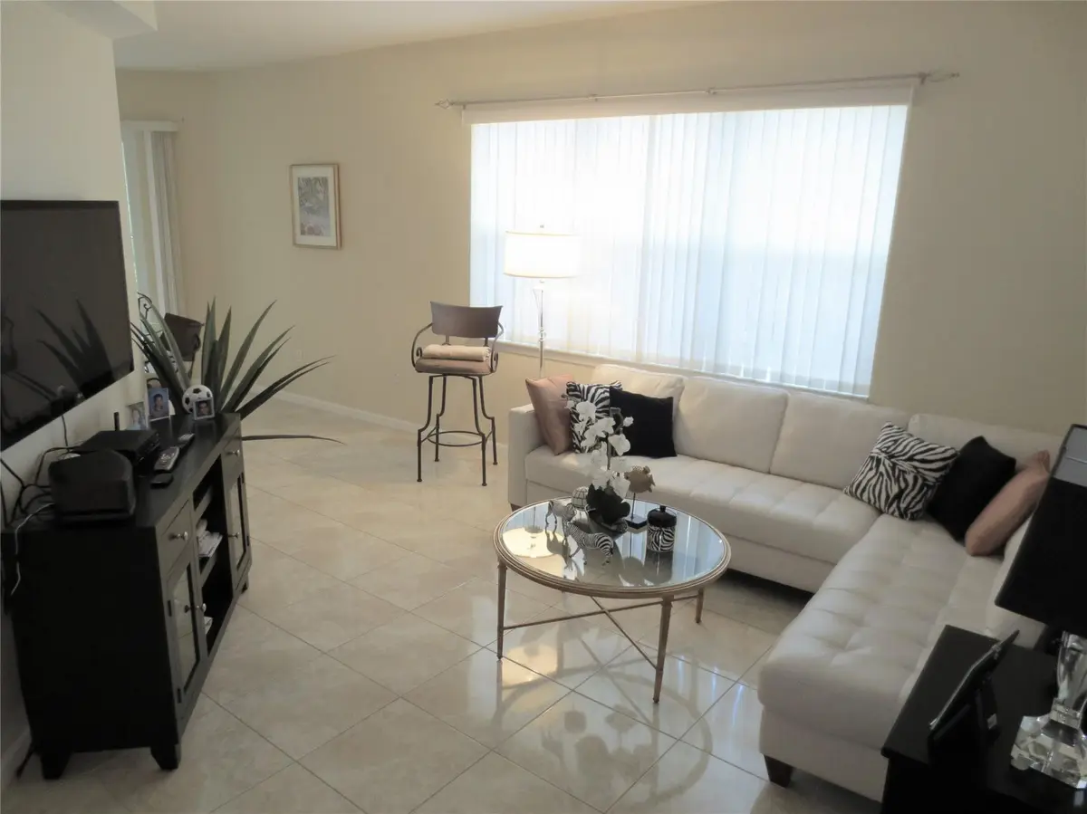 Living Room at 1900 Oceanwalk Lane 117, Lauderdale-By-The-Sea