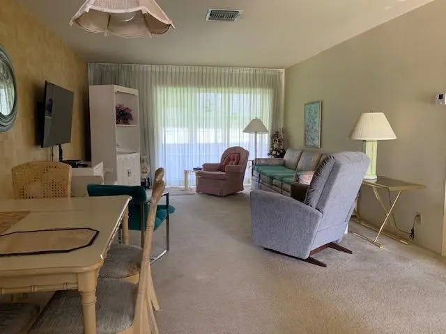 LIVING AREA at 2916 Crosley Drive M, West Palm Beach