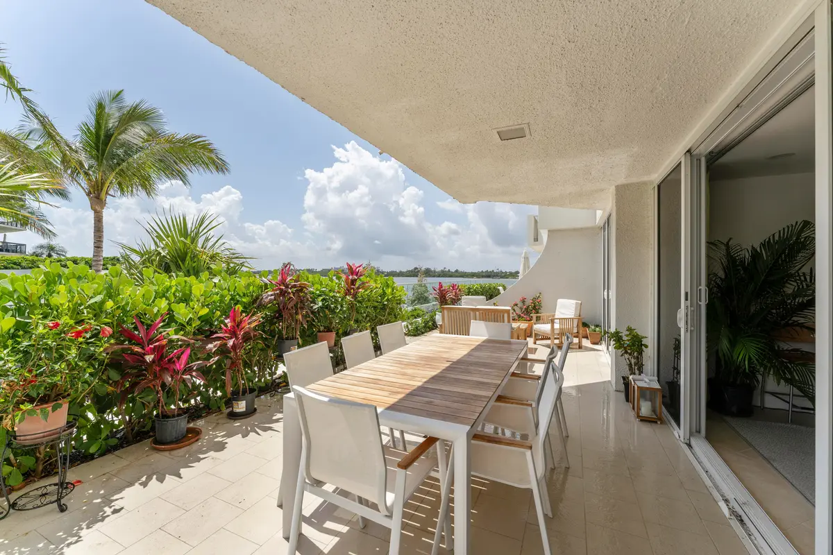 2773 S Ocean Blvd Palm Beach FL 23 at 2773 S Ocean Boulevard 104, Palm Beach