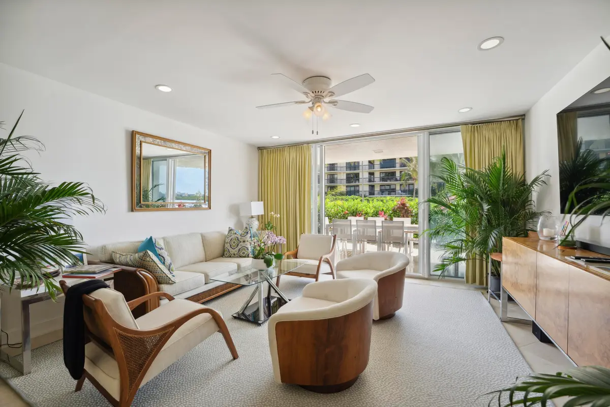 2773 S Ocean Blvd Palm Beach FL 14 at 2773 S Ocean Boulevard 104, Palm Beach