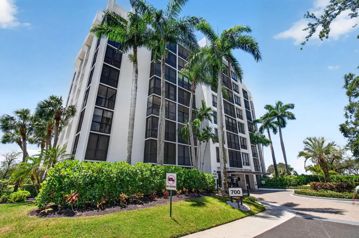 1-web-or-mls-DSC_6190 at 7802 Lakeside Boulevard Apt 731, Boca Raton