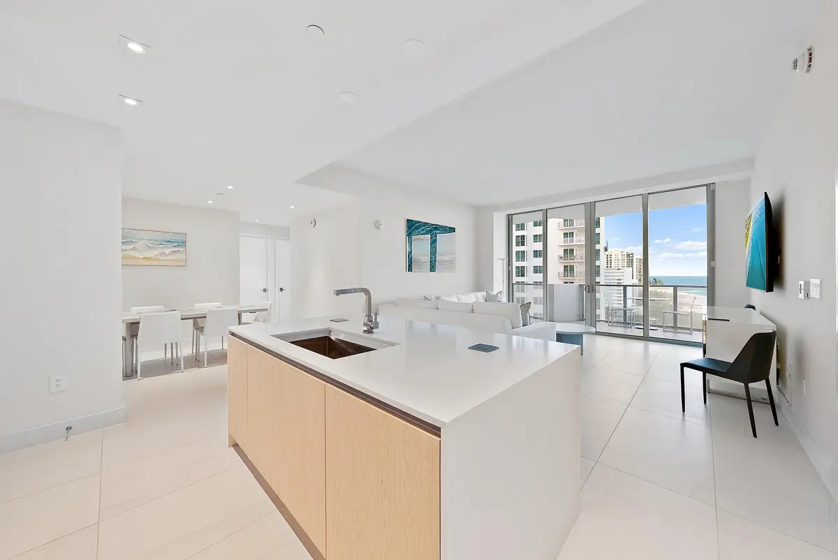 3100 N Ocean Drive, H1002-14 at 3100 N Ocean Drive 1002, Riviera Beach