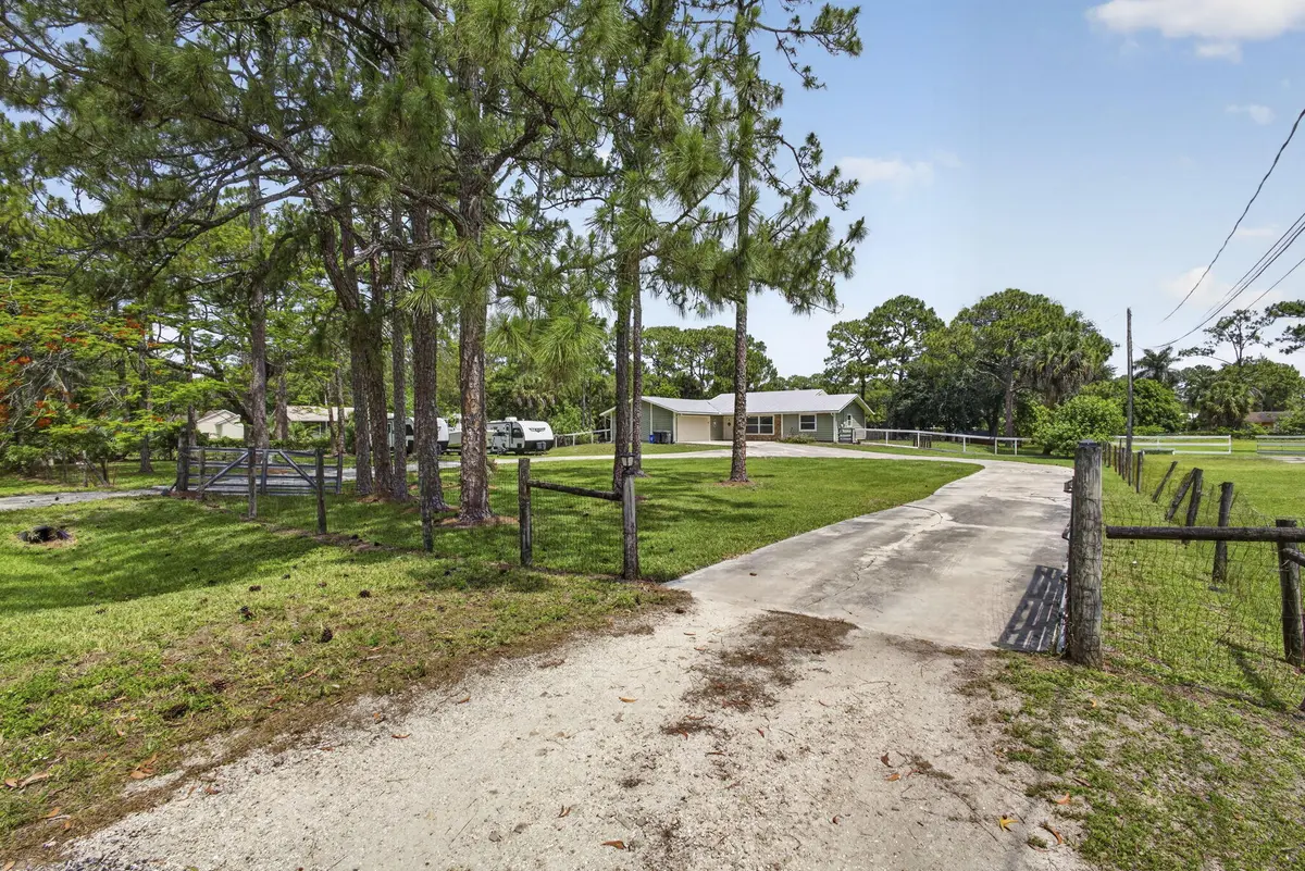 5-web-or-mls-BS1A7848 at 11127 46th Place, West Palm Beach