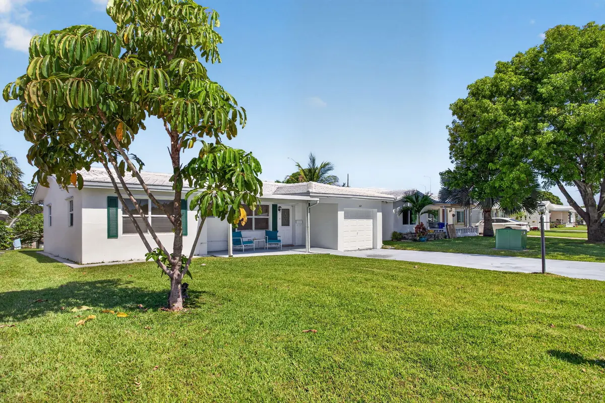3-web-or-mls-3121-8615 at 3121 E Golf Boulevard, Pompano Beach