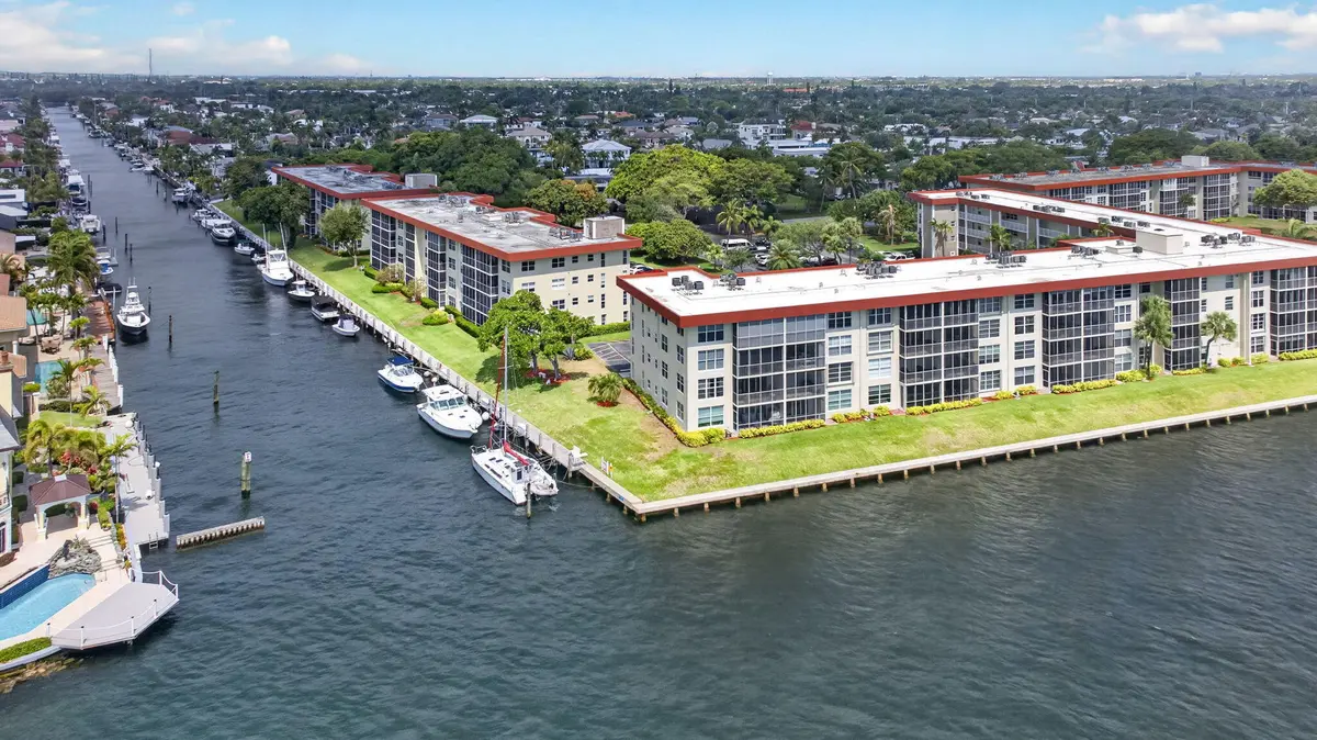 3-web-or-mls-3100--2 at 3100 NE 48th Court 214, Lighthouse Point