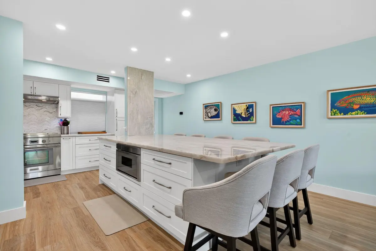 22-web-or-mls-3100-6944 at 3100 NE 48th Court 214, Lighthouse Point
