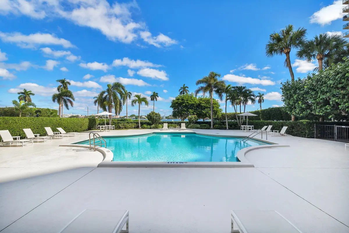 low-18 at 1801 S Flagler Drive 1007, West Palm Beach