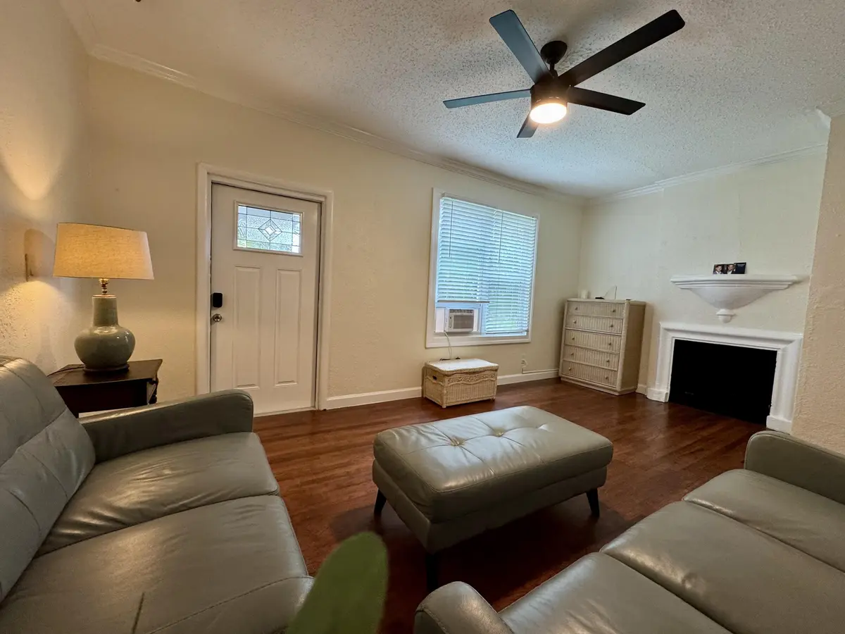 #1 Living Room at 415 31st Street 1-6, West Palm Beach