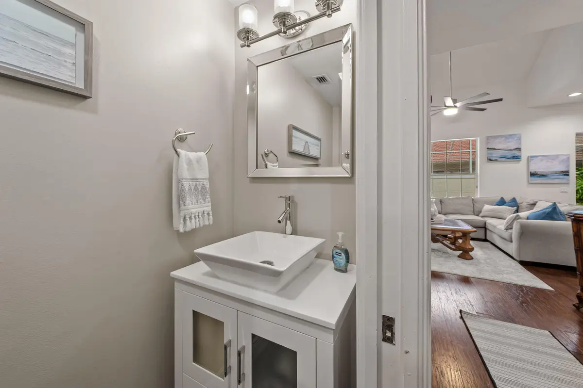 12-web-or-mls-DSC08482 at 33 Monterey Pointe Drive, Palm Beach Gardens