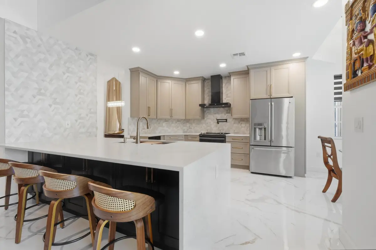 034_DSC01616_autoremove_31995070 at 4978 Rothschild Drive, Coral Springs