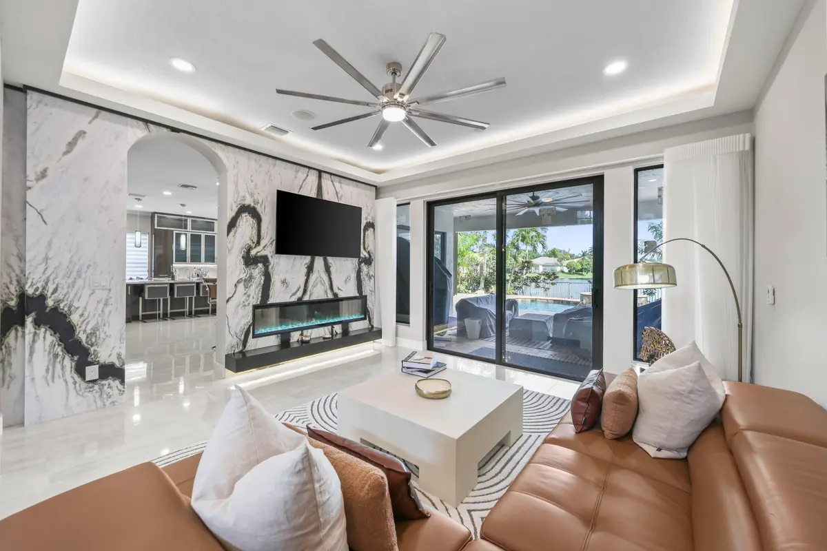 10980 Northwest 69th Pl - 9.jpg-FULL at 10980 NW 69th Place, Parkland