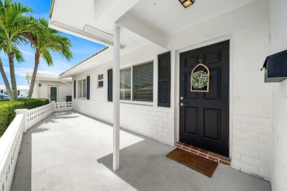 004-2105Southwest14thPlace-BoyntonBeach- at 2105 SW 14th Place, Boynton Beach