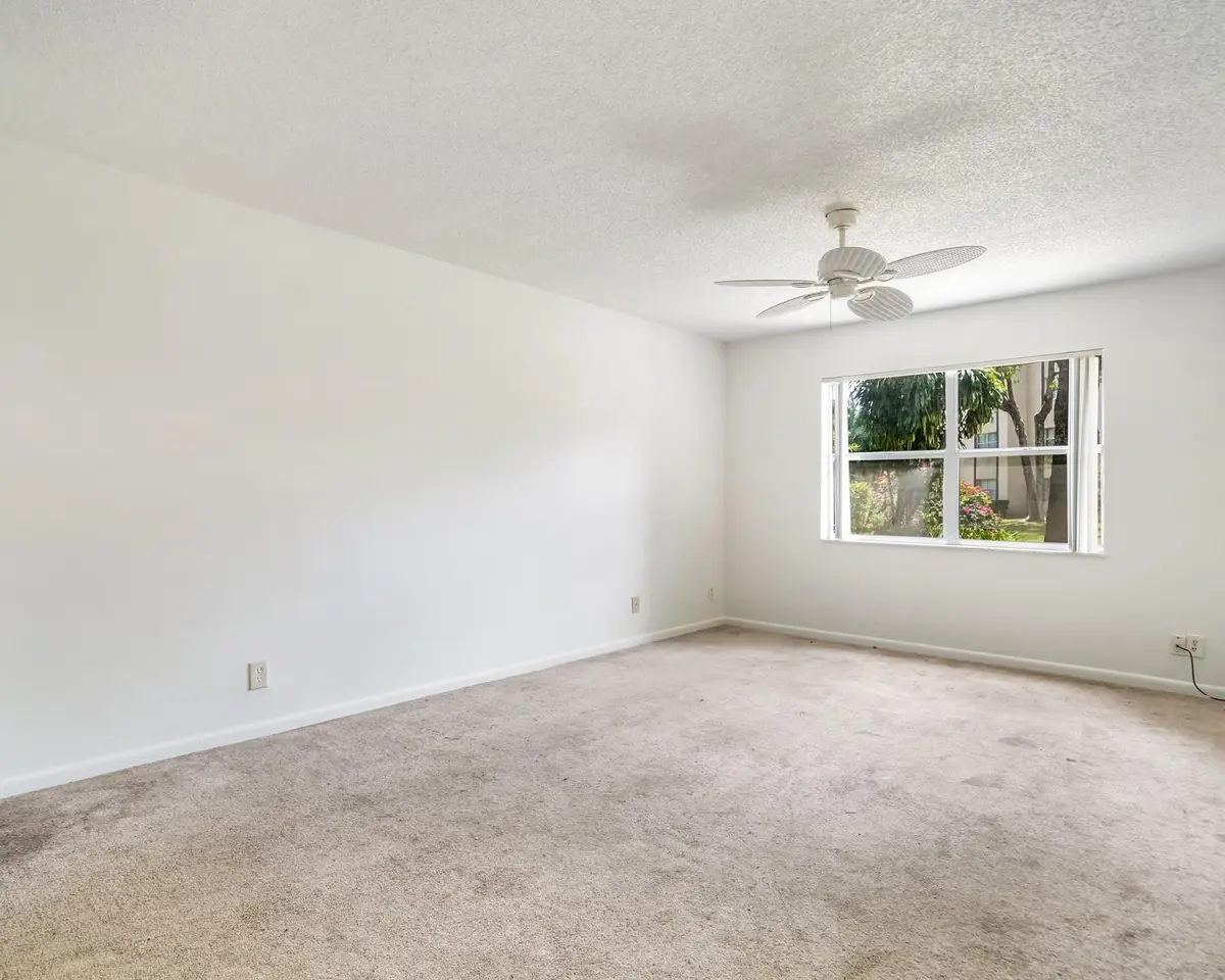 Photo 4 at 6201 N Falls Cir Drive 109, Lauderhill