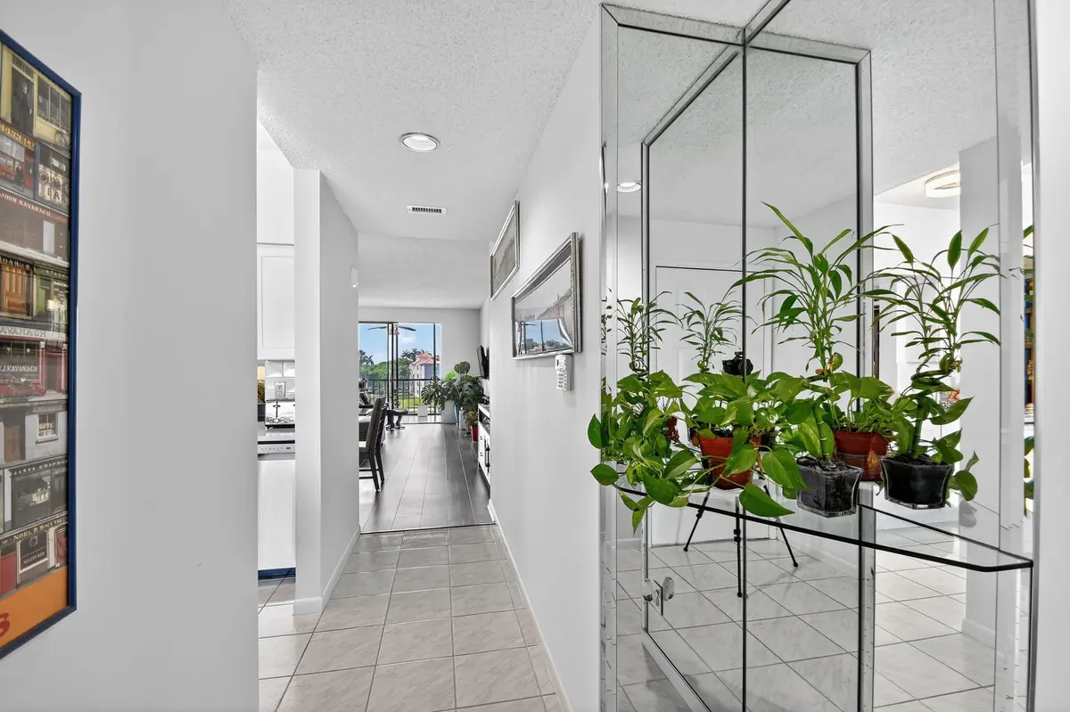8-web-or-mls-DSC_8474 at 6193 Pointe Regal Circle 402, Delray Beach