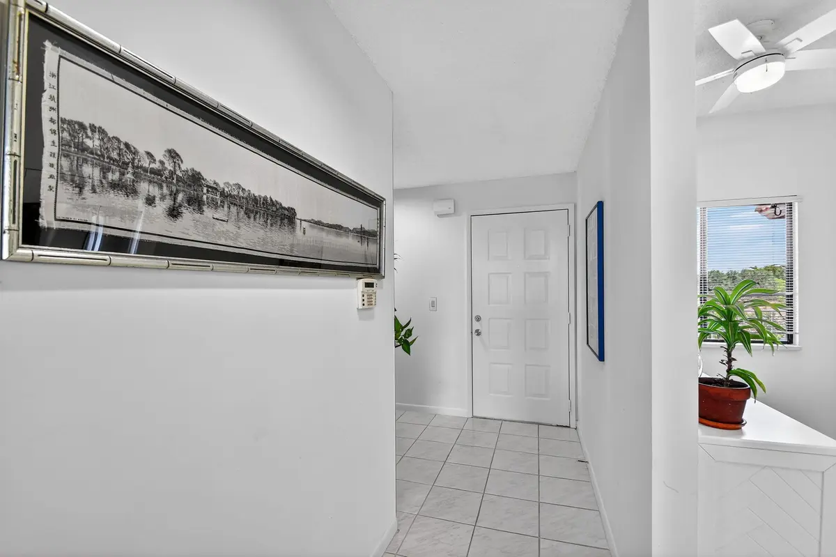 9-web-or-mls-DSC_8477 at 6193 Pointe Regal Circle 402, Delray Beach