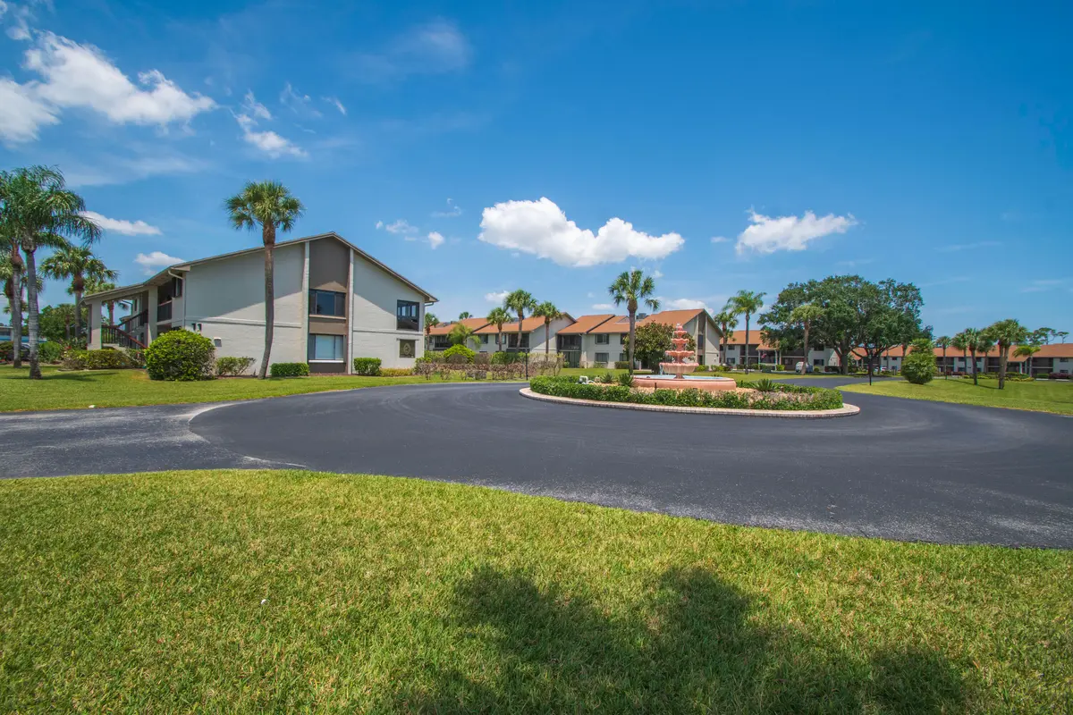 Image00006 at 1600 NE Dixie Highway 10-103, Jensen Beach