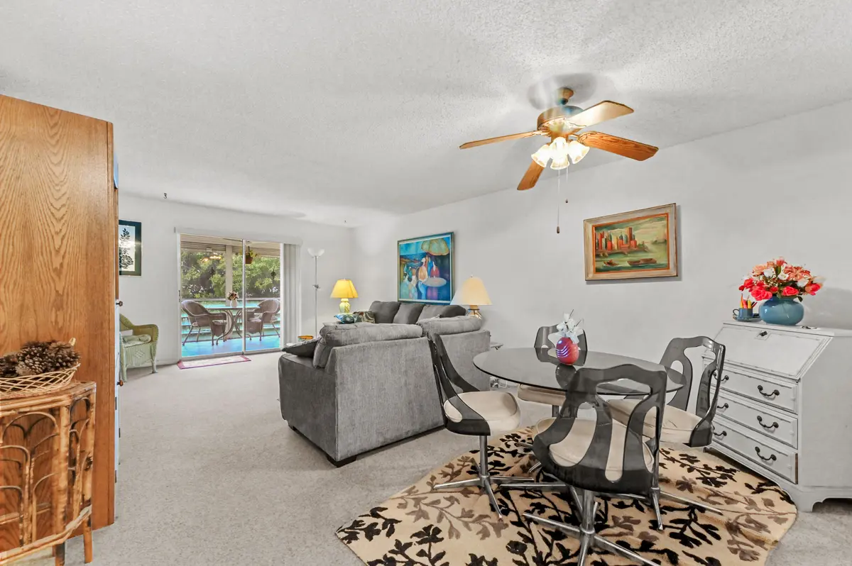 09 Dining area 01 at 2615 NE 3rd Court 3170, Boynton Beach