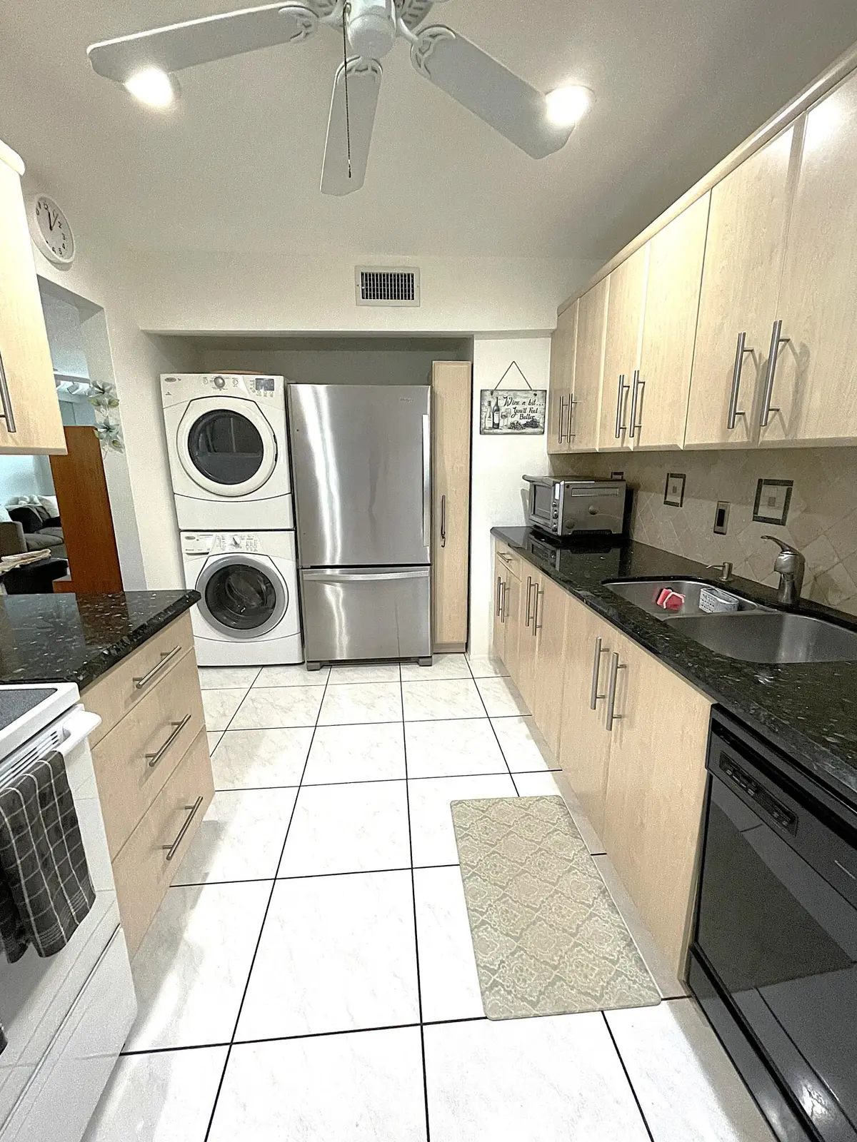 Kitchen at 2431 Del Aire Boulevard 115-d, Delray Beach