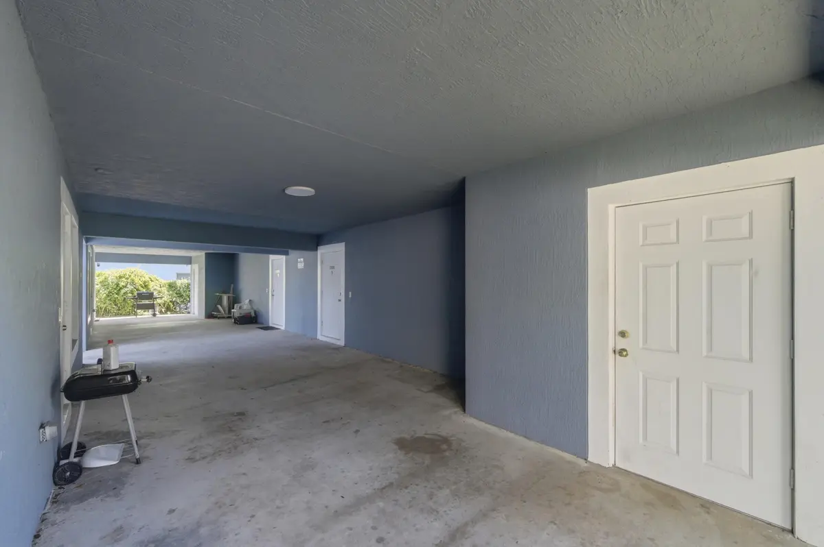 7__d4s0017 at 1311 Emerald Terrace, Fort Pierce