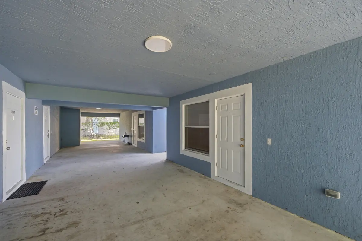 9__d4s0027 at 1311 Emerald Terrace, Fort Pierce