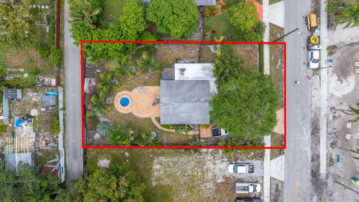 Oversized lot at 730 SE 4th Avenue, Delray Beach