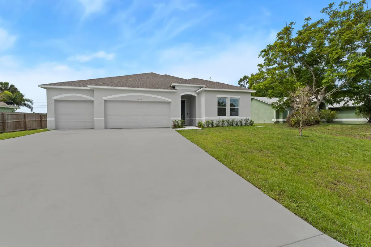 4_05 at 1070 SW Versailles Avenue, Port St. Lucie