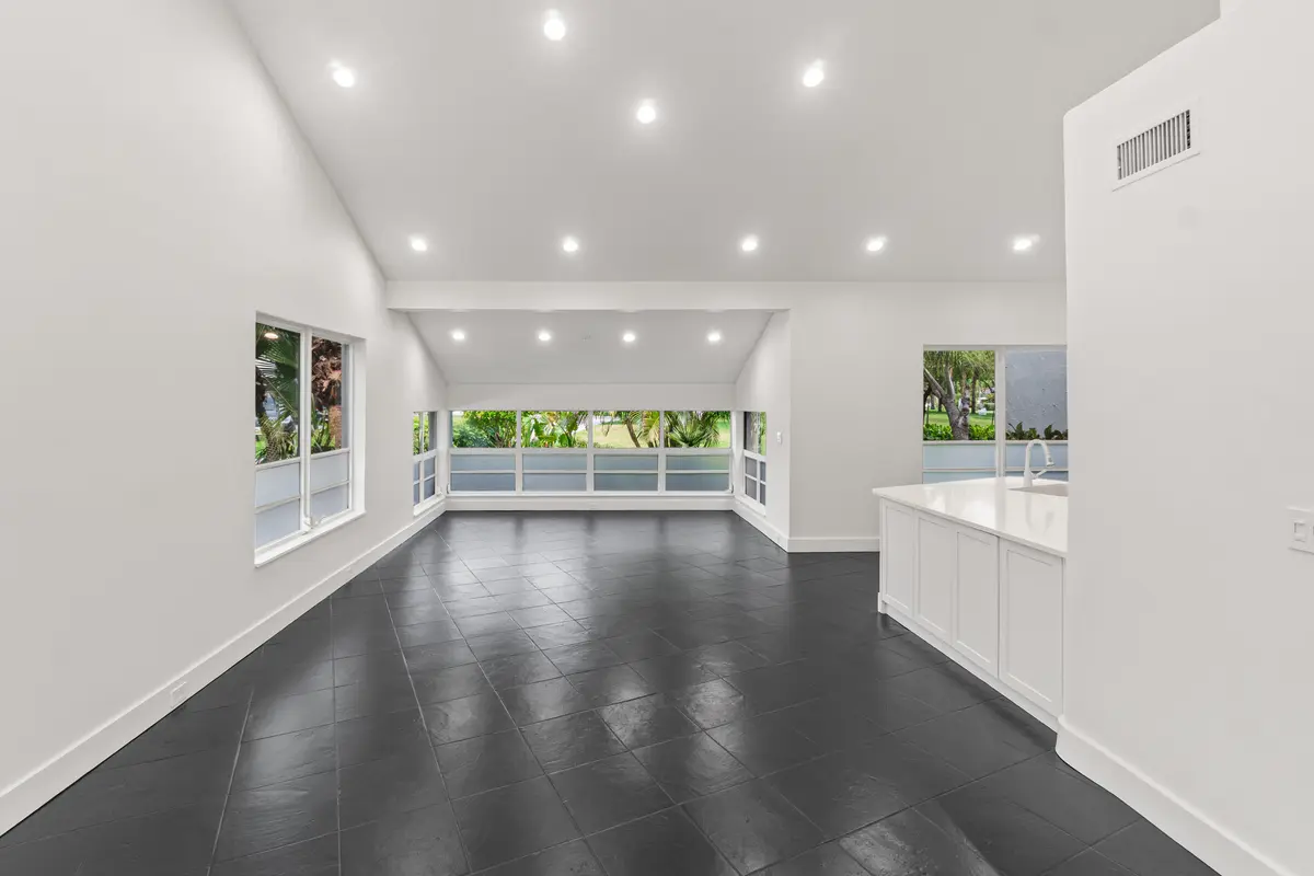 900Greensward20 at 900 Greensward Lane 114-g, Delray Beach