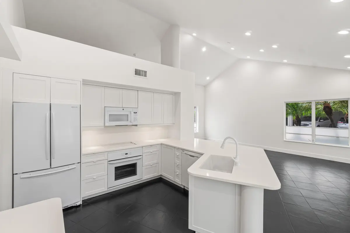 900Greensward25 at 900 Greensward Lane 114-g, Delray Beach
