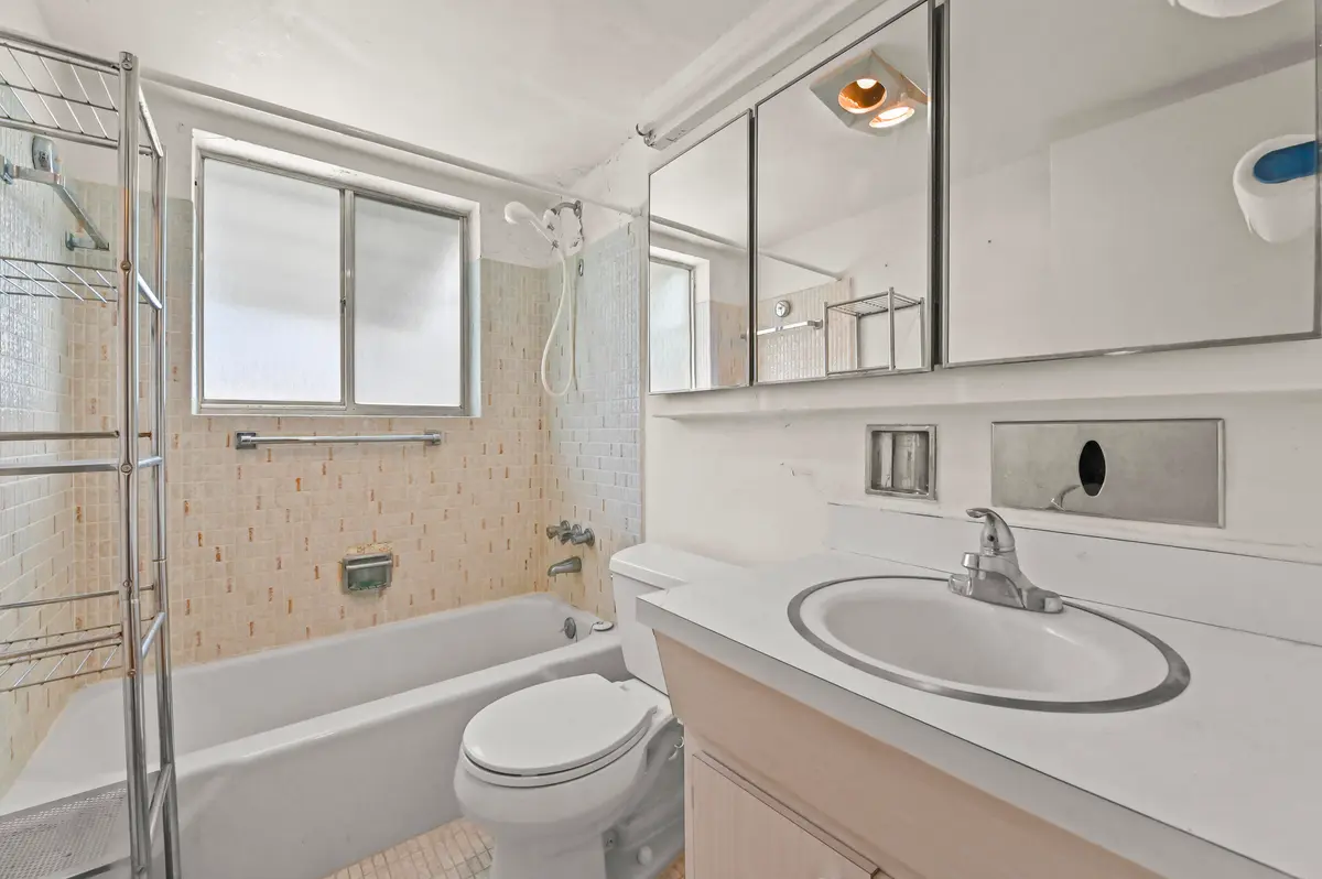 15 Bathroom 01 at 1950 Lake Osborne Drive 9, Lake Worth Beach