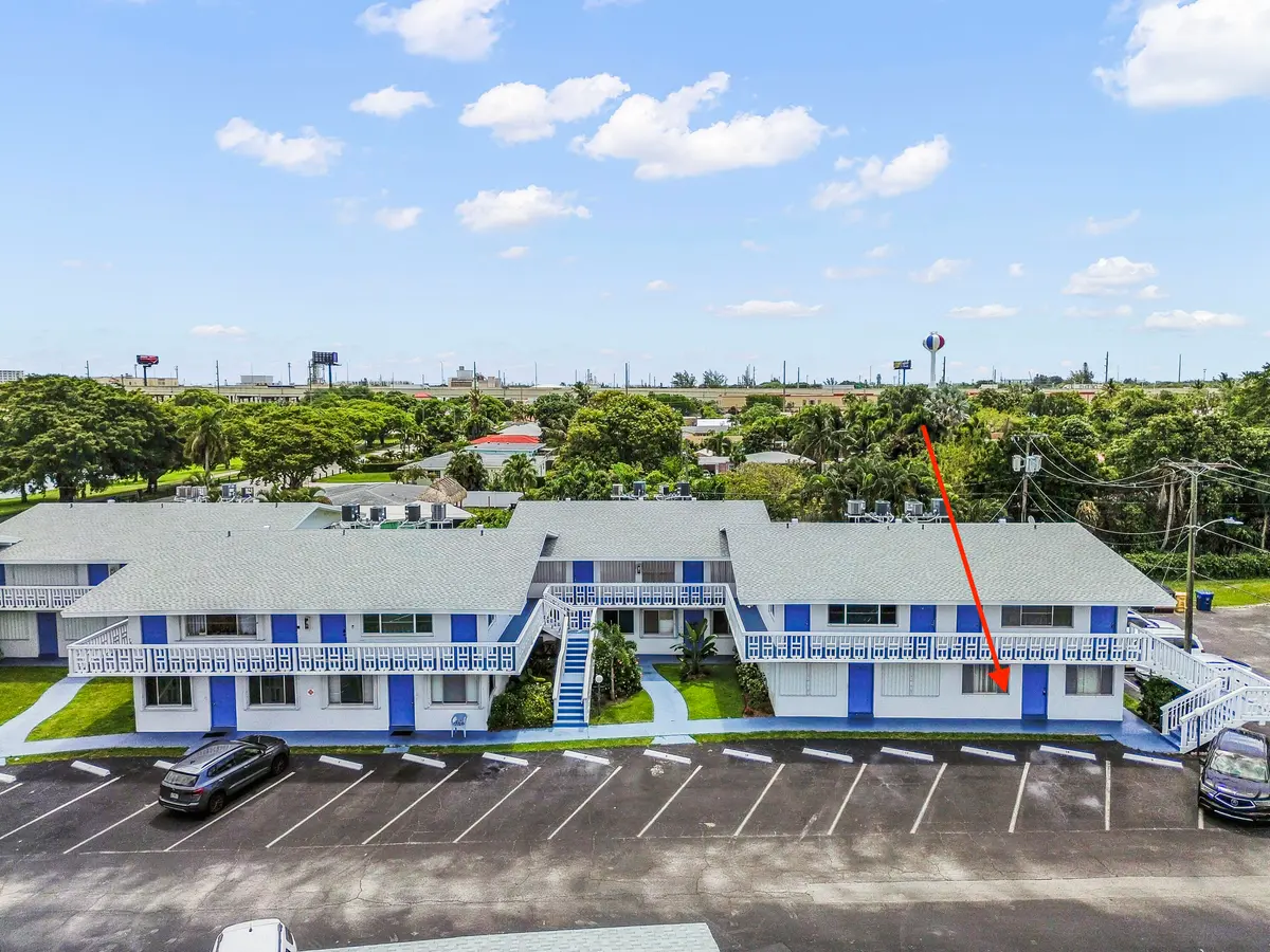 30 Drone 07a at 1950 Lake Osborne Drive 9, Lake Worth Beach