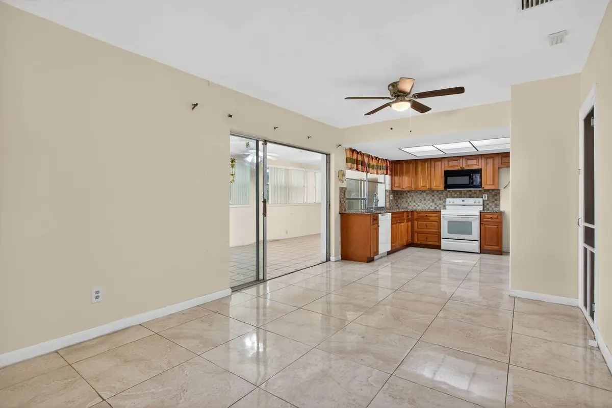 43-web-or-mls-2540-6186 at 2540 NW 34th Terrace, Lauderdale Lakes