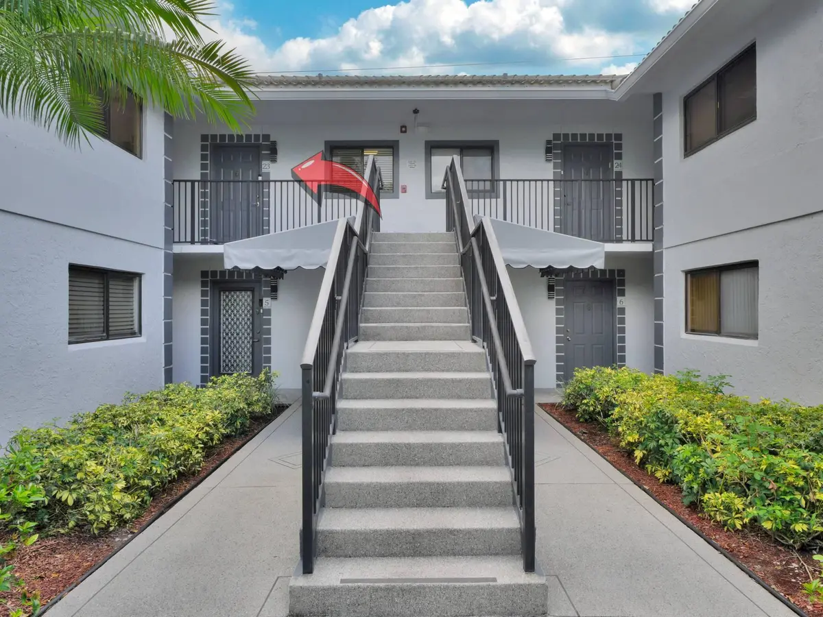sx7sin8l5z4dojvj3vqvyega4g0m at 15011 Ashland Circle 23, Delray Beach