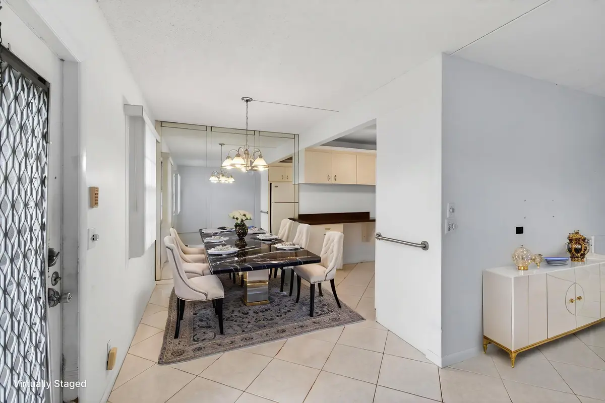 VIRTUAL-DINING-RM - Dining Room - Luxury at 1009 Hythe A, Boca Raton
