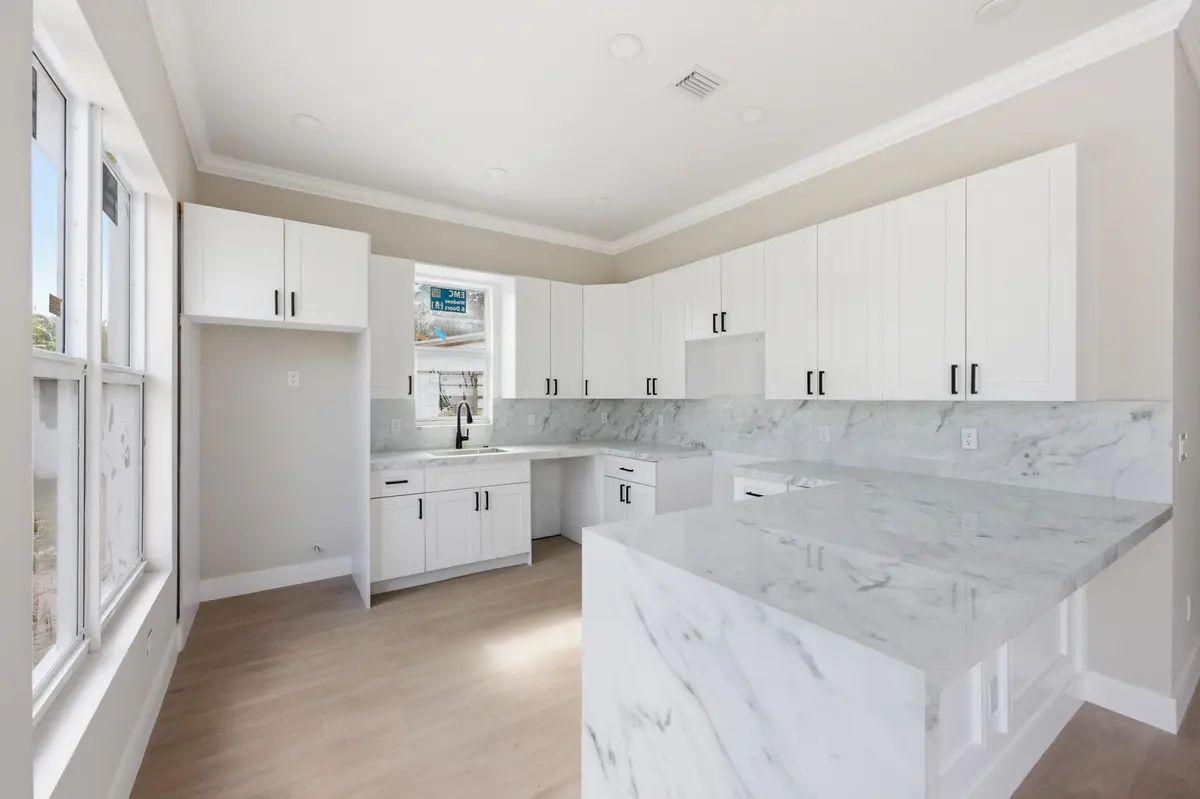 _jjl3549 at 1705 NW 15th Street, Fort Lauderdale