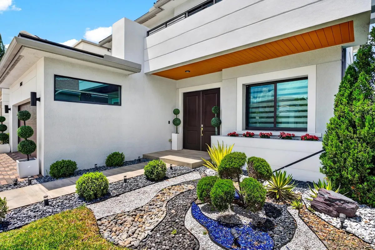 FRONT EXTERIOR at 10865 Vista Terrace, Parkland