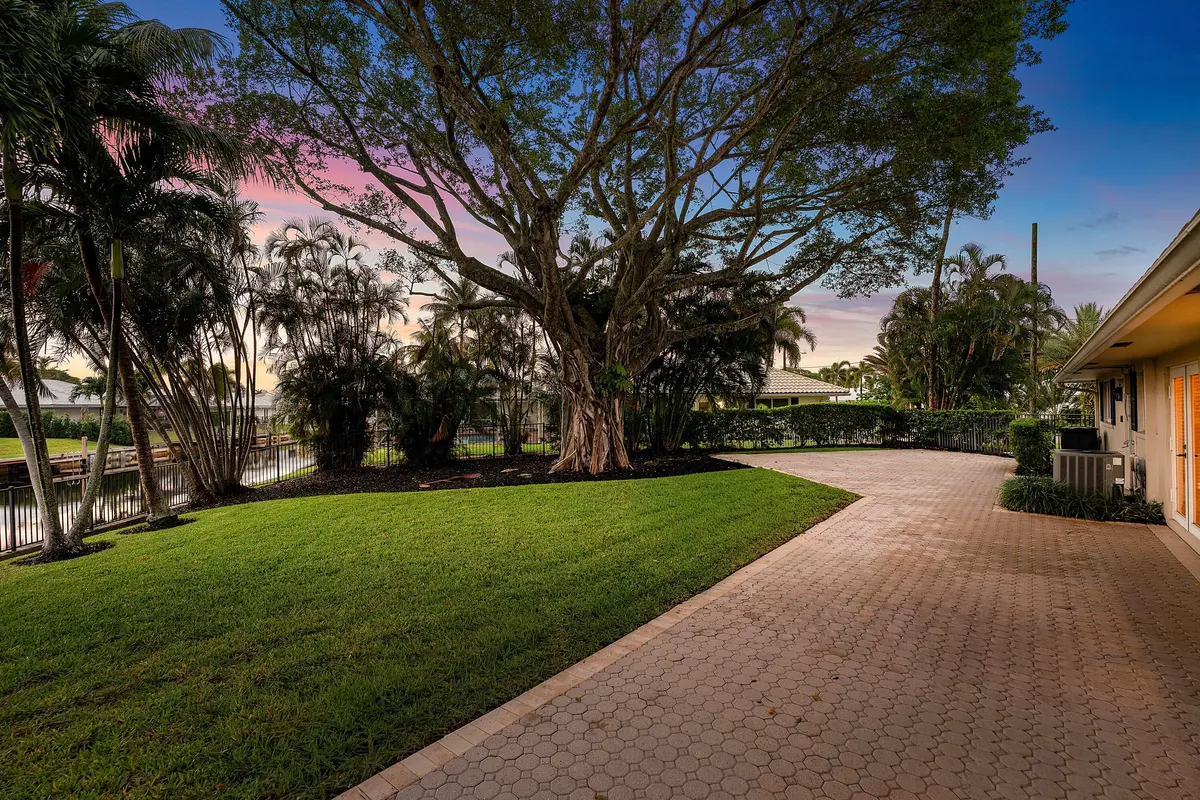 pt35 at 770 Peachtree Lane, Boca Raton